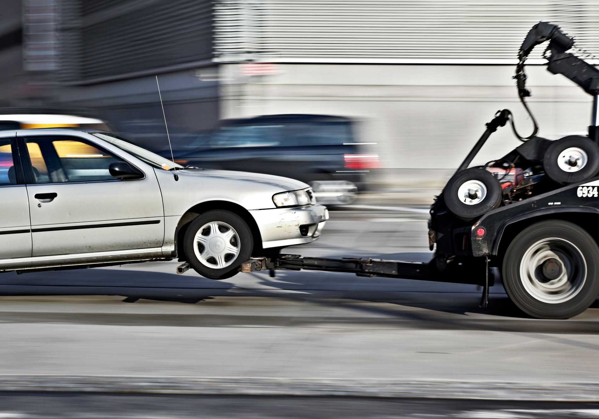 Towing Services (1) Towing Services (1)